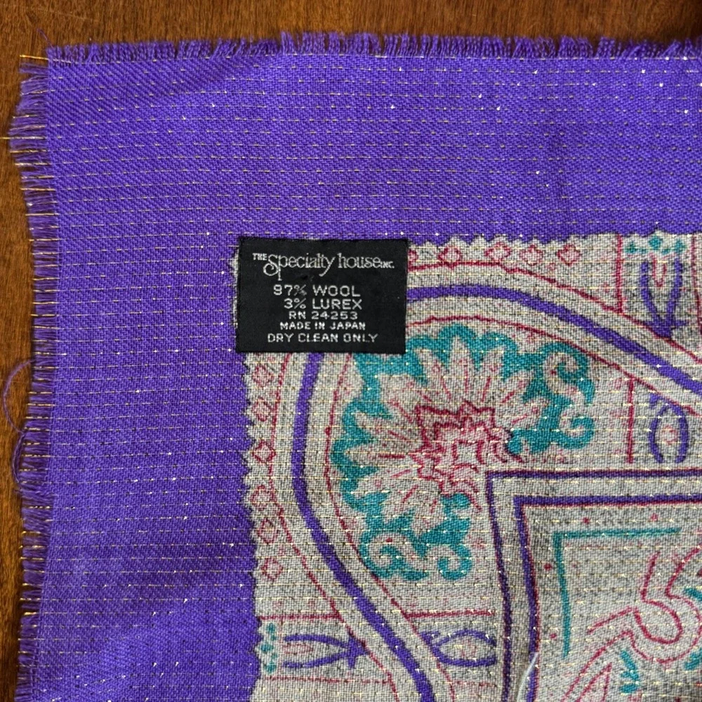 The Specialty‎ House Scarf Women OS Purple Excellent Wool Lurex Paisley 33x35